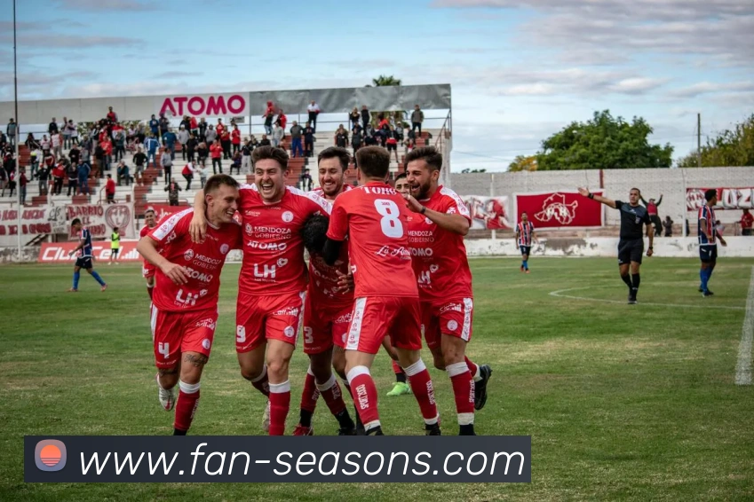 林加德在科林蒂安完成首次训练静待工作签证获批后正式加盟