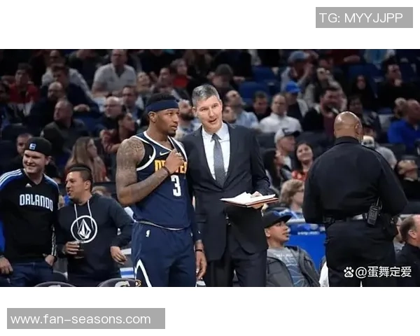 鲍文盛赞卡斯尔为NBA顶级外线防守者具备卓越防守天赋